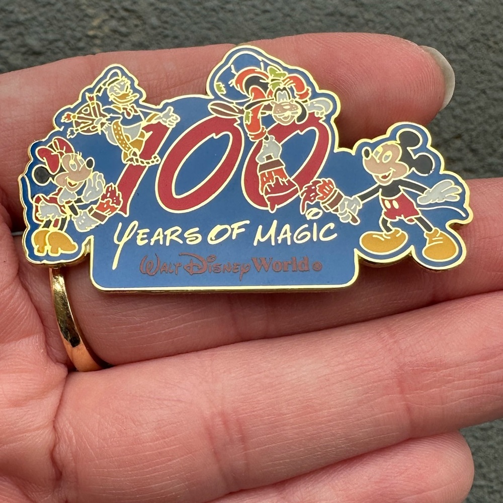 Walt Disney World Pin 100 Years of Magic Vintage